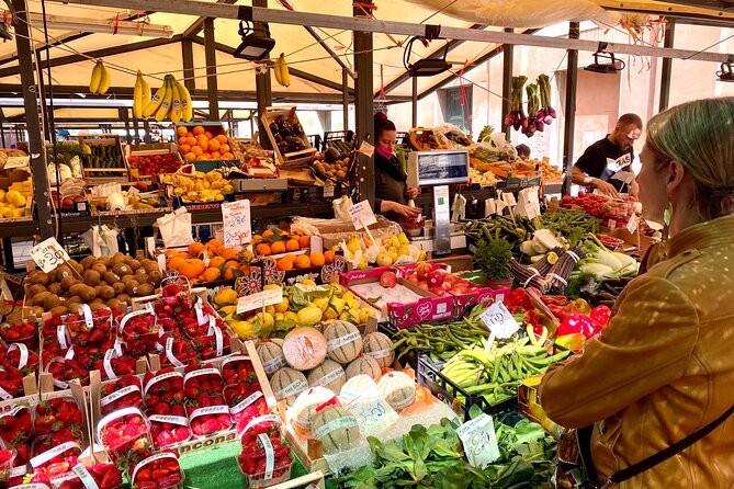 Guided Venice Street Food Tour and City Sightseeing - Cicchetti and the Venetian way of snacking