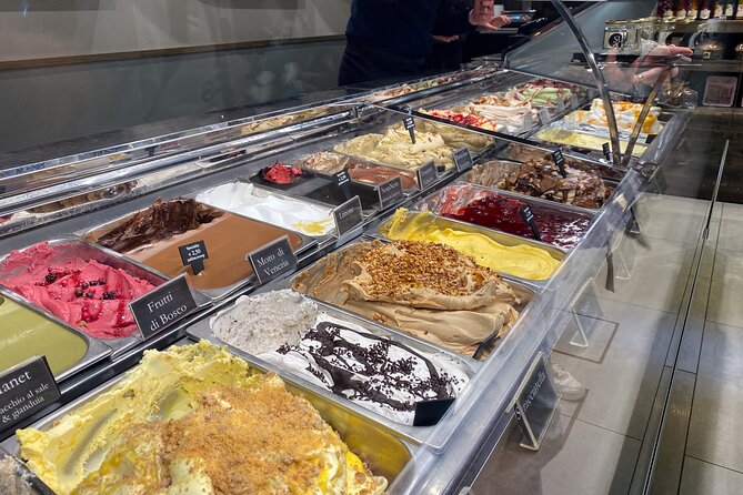 Guided Venice Street Food Tour and City Sightseeing - What the guides add to the experience