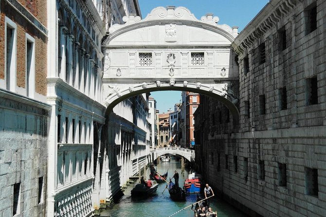 Guided Walking Tour of Venice, St Mark's Basilica & Doge's Palace - Inside St. Mark’s Basilica and its golden mosaics