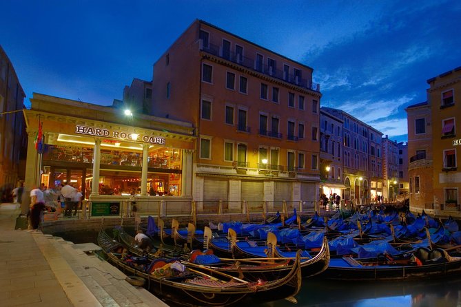 Hard Rock Cafe Venice with Set Lunch or Dinner - Key points at a glance