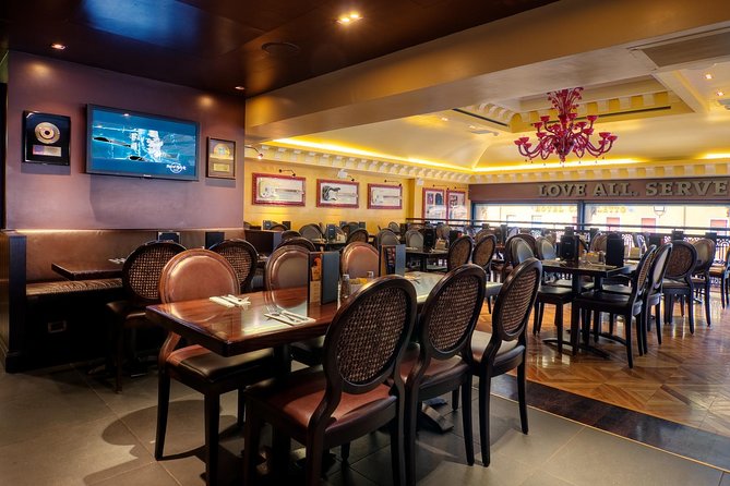 Hard Rock Cafe Venice with Set Lunch or Dinner - The memorabilia makes the meal worth pausing over