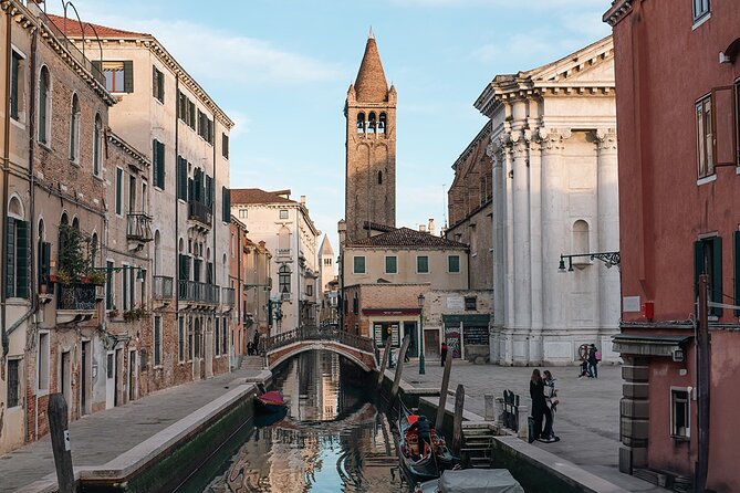 Hidden Venice Photo Tour with your phone! - Choosing among three times of day