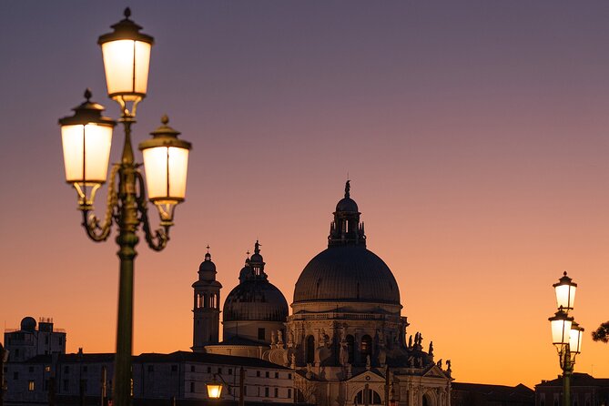 Hidden Venice Photo Tour with your phone! - What the private setup adds