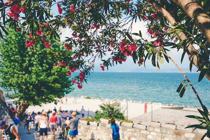 Land of Venice: Verona, Lake Garda and Countryside Private Tour - Verona beyond Romeo and Juliet