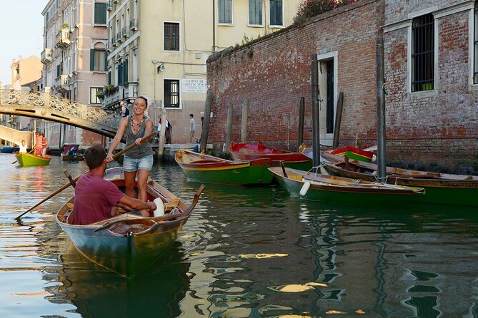 Learn to Row in the Venice Canals - How much rowing will you actually do?