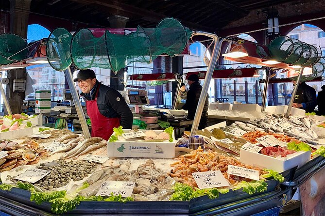 Market Tour and Cooking Class with a Local Venetian Chef - Starting at Rialto Market with a local chef