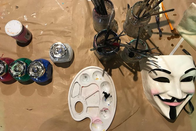Mask Workshop - Paint Your Own Venetian Mask in Venice, Italy - Who should book this mask workshop?