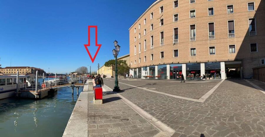 Mini Cruise from Ple Roma to St Mark's areas with guide - What you see during the 20-minute crossing