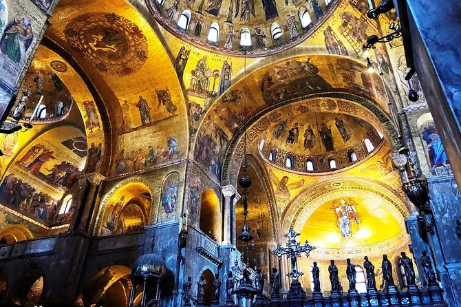 Morning Venice Walking Tour plus St Mark's Basilica Guided Visit - Walking from San Marco toward Rialto