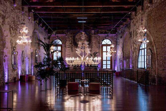 Murano Glass Blowing Demonstration - The Glass Cathedral - What you will see, and what you may not