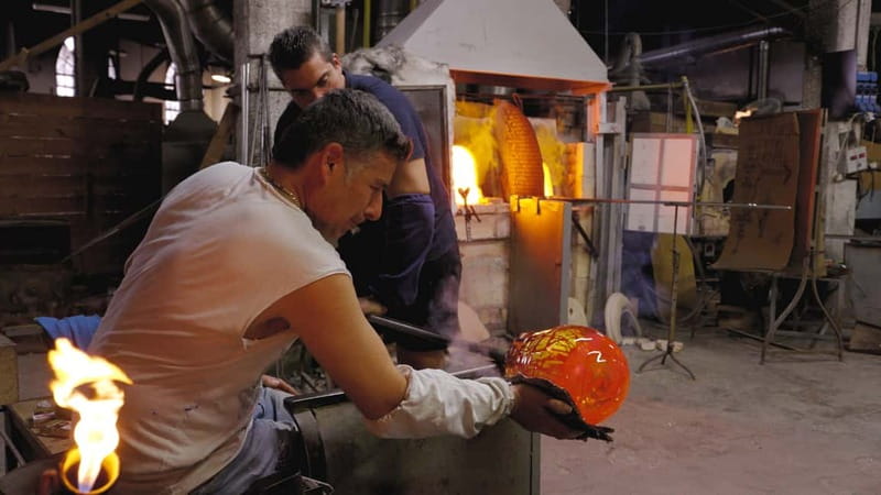 Murano: Glass Blowing Experience at Gino Mazzuccato Factory - Reaching Murano by private water taxi