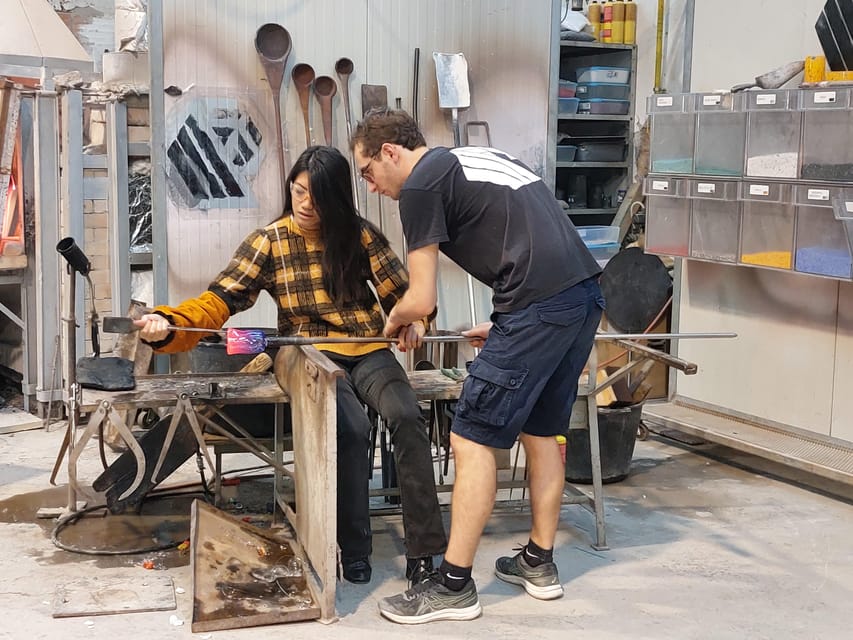 Murano: In Depth Glass Factory Guided Tour - Practical details that can make or break the visit