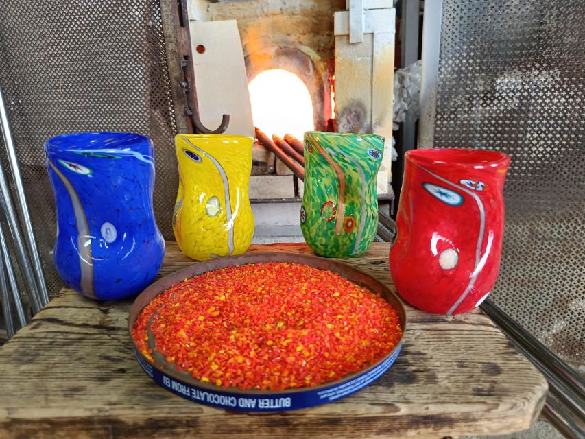 Murano: make your item with a glass master and take it home - Watching the Glass Master before your turn
