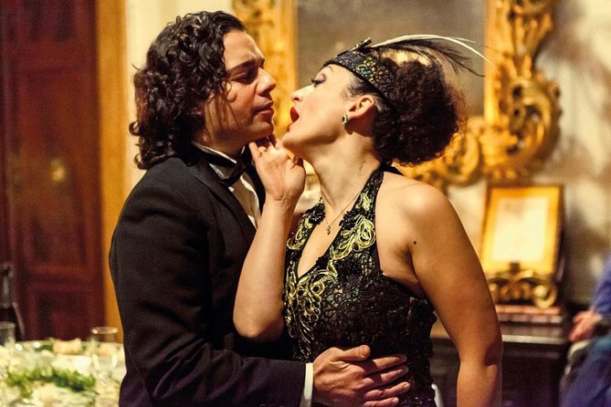 Musica a Palazzo 'Traveling Opera' Performance in Venice - Opera inside a Venetian palace