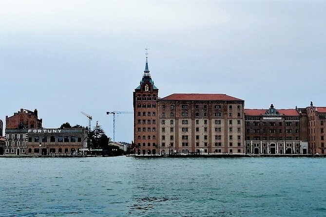 Off the Beaten Path Walk in Venice - Squero San Trovaso and the craft of gondola building