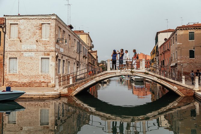 Off the Beaten Track in Venice: Private City Tour - Campo Santa Margherita and the Dorsoduro rhythm