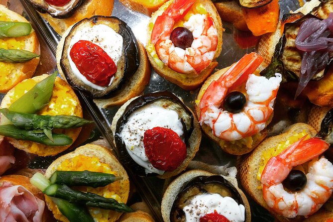 Old Taverns and Rialto Market Food Adventure (come hungry!) - Campo dei Frari and the final sweet course