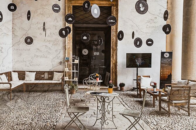 Palladio. A wonderful live tale through time&soul, from Ve/Pd/Vr - Strada Maior and the contrast between Vicenza and Venice