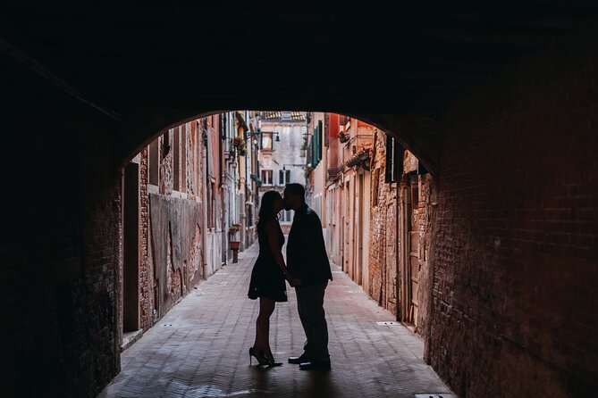 Photo shoot in Venice - A Venice photo shoot built around your moment