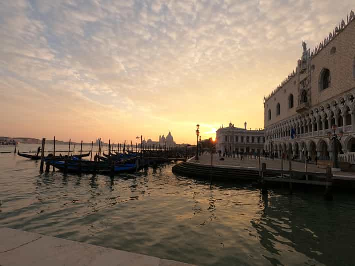 Photo with a professional photographer in Venice - What happens during the one-hour session