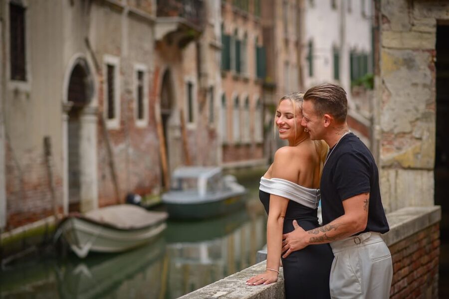 Photoshoot in Venice: Your Story, Our Lens - Book Now! - What this Venice photoshoot is really about