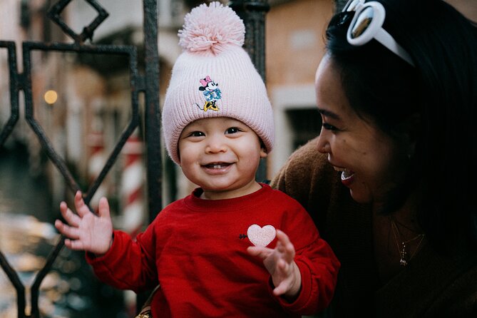 Premium Photoshoots in Venice - Timing, group size, and practical comfort