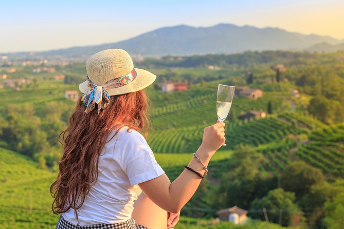 Premium Prosecco Hills Winery Tour with Prosecco Tastings & Food - Four Prosecco DOCG pours with food