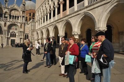 Private 3 hrs Venice Tour: St Mark’s, Walking tour & Boat tour