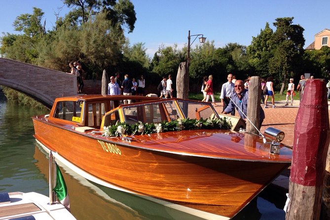 Private Arrival Transfer from Marco Polo Airport to Venice - From Marco Polo arrivals to the airport dock