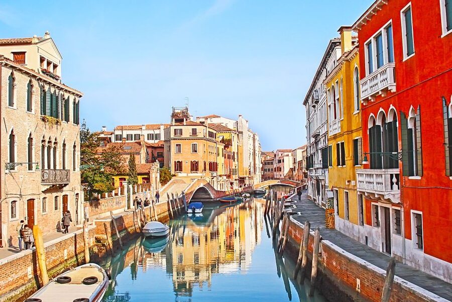 Private Art & Culture Tour in Dorsoduro and Academia, Venice - Choosing between two, three, and five hours