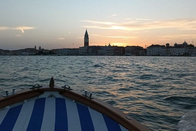 Private boat tour to the islands of Venice - Key points at a glance