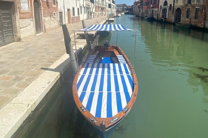 Private boat tour to the islands of Venice - What $240.59 per person buys you