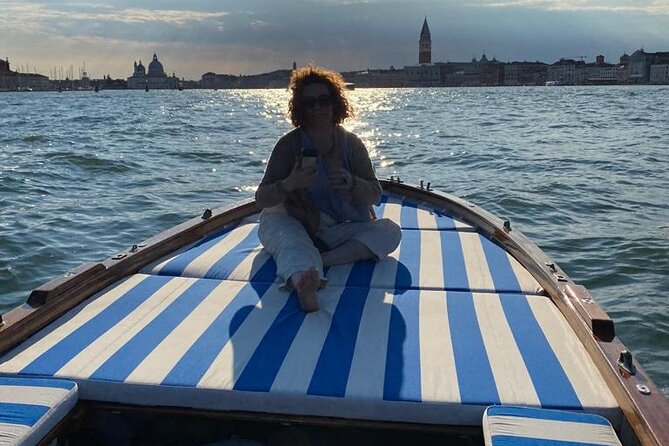 Private boat tour to the islands of Venice - Who will enjoy this most