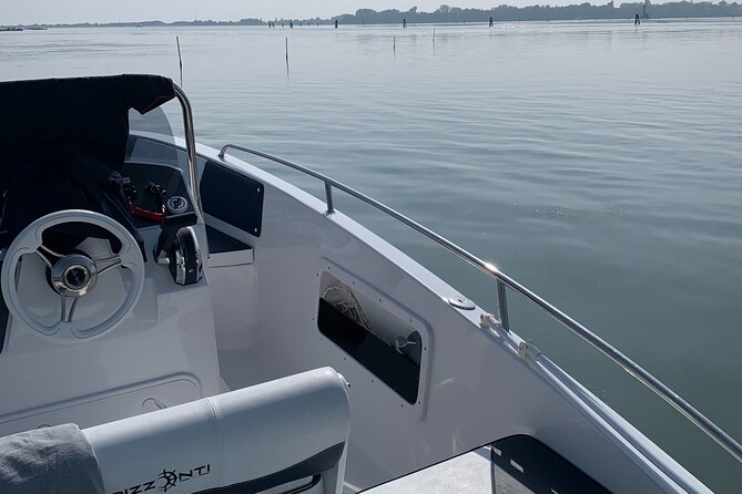 Private Boat Tour with Skipper Sailing the Lagoon of Venice Italy - Is $118.95 per person a fair price?