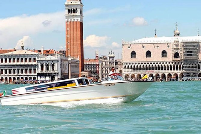 Private Departure Transfer from Venice to Marco Polo Airport - Timing for an early flight