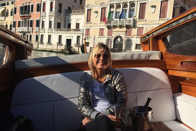 Private Departure,Transfer: Venice Cruise Terminal to Marco Polo Airport - What the 40-minute ride really offers