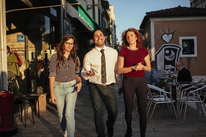 Private Drinks & Bites in Cannaregio Tour - Three bites, three drinks, and the Venetian aperitivo habit