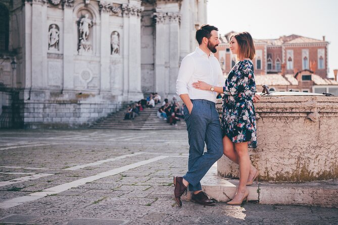 Private Gondola Ride with Professional Photographer in Venice - Piazza San Marco and the grandest backdrop