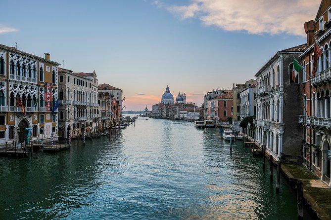 Private Mini Venice Photo Walk 2 Hours - San Polo: learning to see beyond Rialto