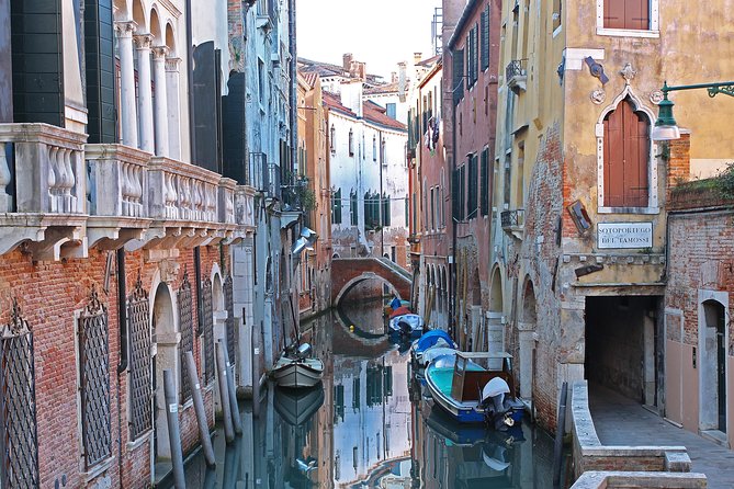 Private One Day Tour of Venice! - Santa Croce: old crafts and the working side of Venice
