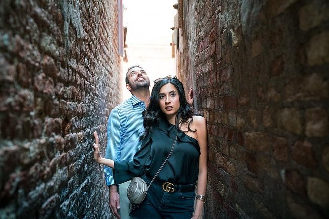 Private Photo Shoot & walking tour - Pickup, access fees, and timing details