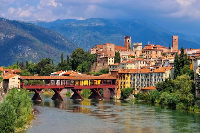 Private Prosecco , Hilltowns & Palladian Villa Tour from Venice - Asolo, the Veneto’s elegant hill town