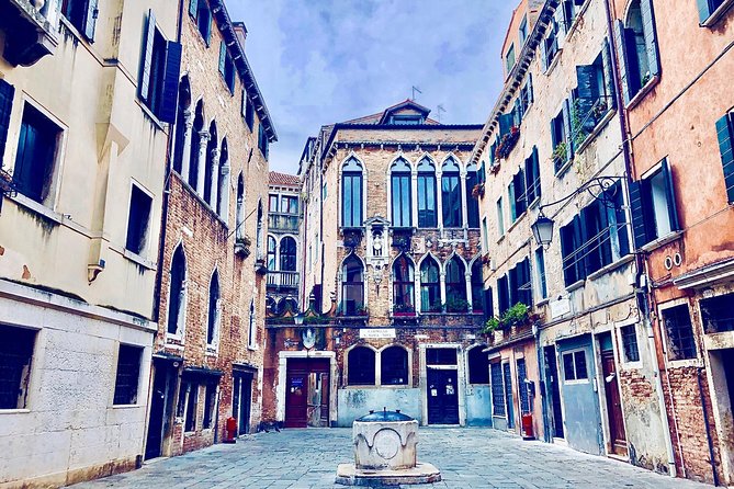Private Tour: Venice Art and Architecture Walking Tour - Timing, language, and practical comfort