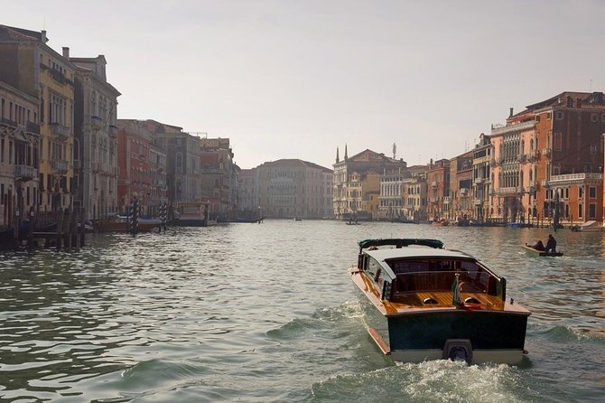 Private Tour: Venice Grand Canal Evening Boat Tour - Rialto, Accademia, and the city’s famous bridges