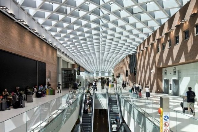 Private transfer, chauffeur service, from Venice Marco Polo airport to Padua - What the 50-minute transfer is really like