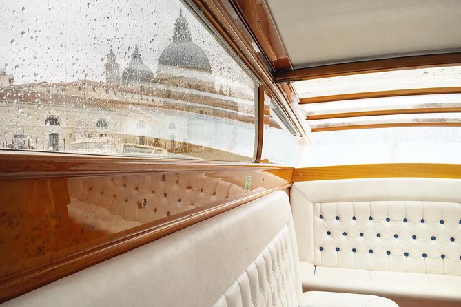 Private transfer from hotel in Venice To VCE airport - Leaving Venice Without the Suitcase Marathon