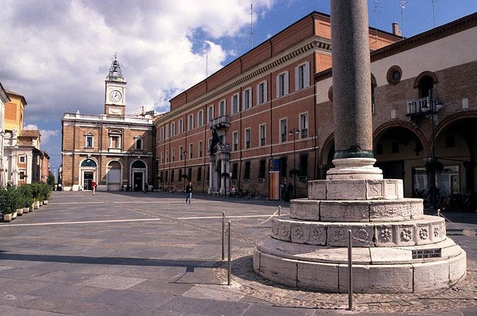 Private Transfer: Venice or Airport VCE to Cruise Port of Ravenna - The water taxi option