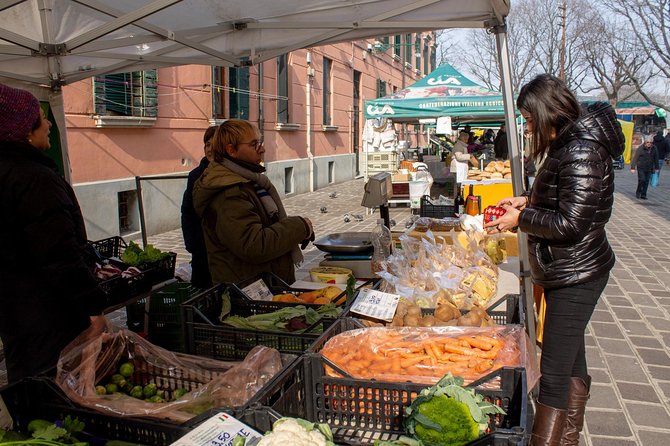 Private Venice Cooking Class and Market Tour with Fun Local Laura - Key points at a glance