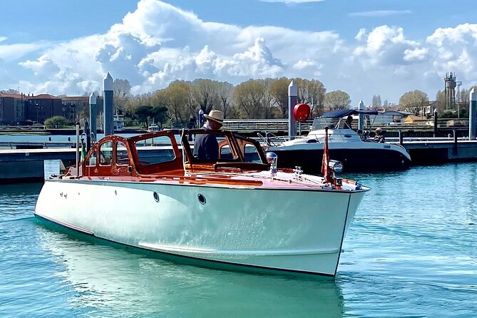 Private Venice Lagoon Boat Tour (7 hours) - Murano and the Art of Glass
