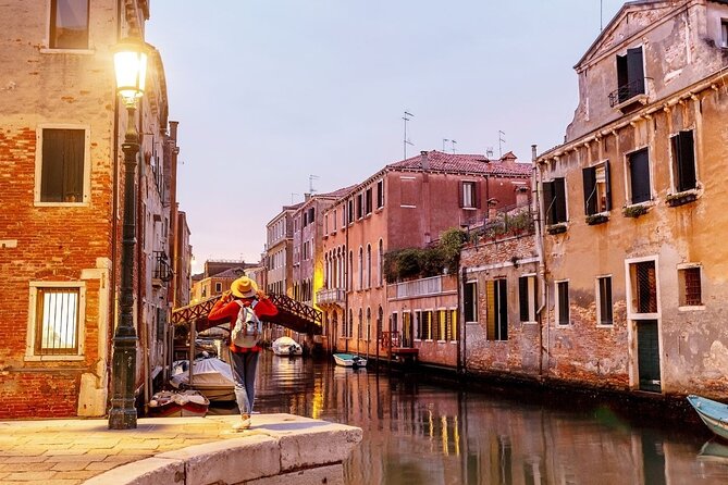 Private Venice Tour with a Local, Highlights & Hidden Gems, 100% Personalised - The bridge with no railings